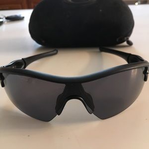 Men’s Oakley Sunglasses